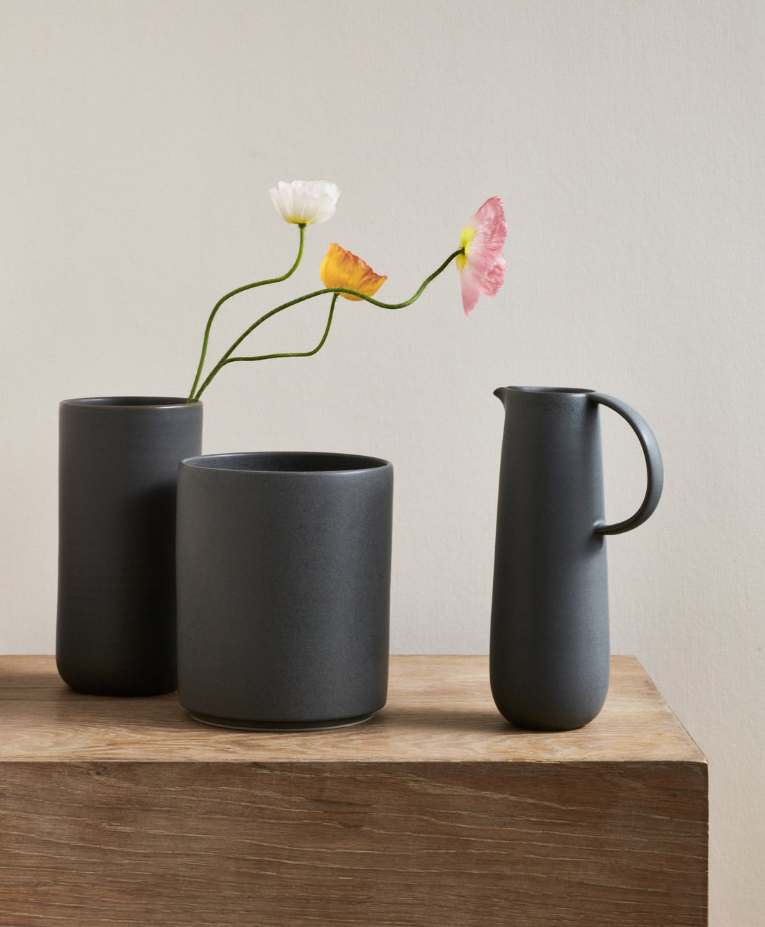 Vase – Black